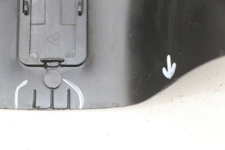 photo de INNER LEGSHIELD PEUGEOT TWEET 4T 50 (2018 - 2020)