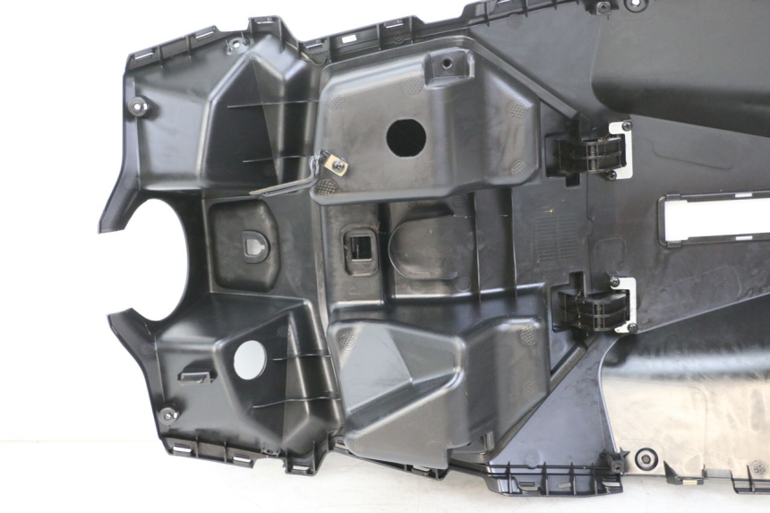photo de INNER APRON PEUGEOT TWEET 4T 50 (2023 - 2025)