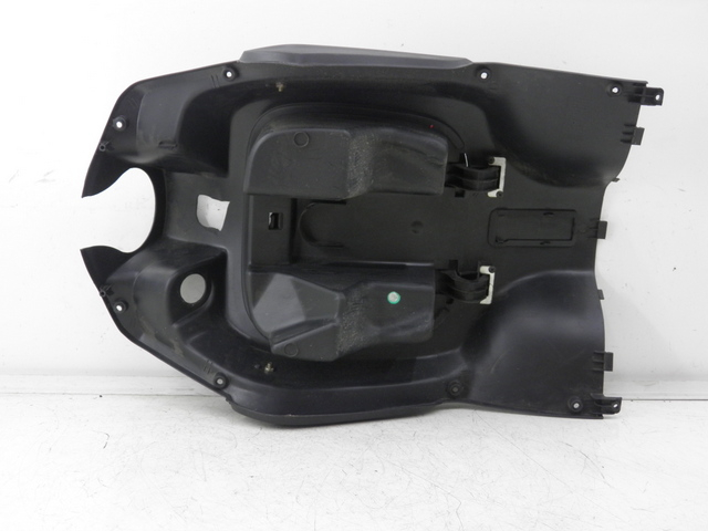 photo de INNER FAIRING PEUGEOT TWEET 4T 50 (2010 - 2014)