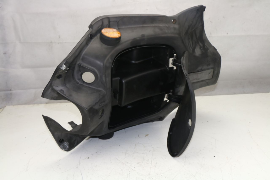 photo de INNER FAIRING PEUGEOT TWEET 4T 50 (2010 - 2014)