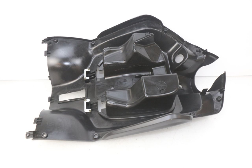 photo de INNER LEGSHIELD PEUGEOT TWEET ACTIVE 4T 50 (2018 - 2022)