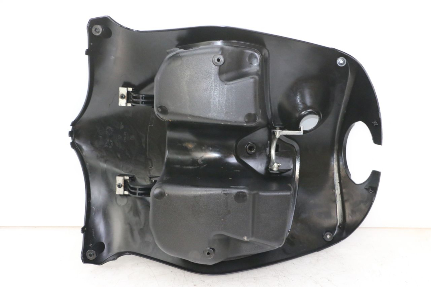 photo de INNER APRON PIAGGIO FLY 2T 50 (2004 - 2017)