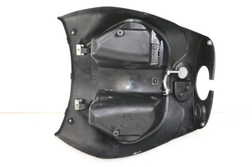 photo de INNER FAIRING PIAGGIO ZIP 2T 50 (2009 - 2019)