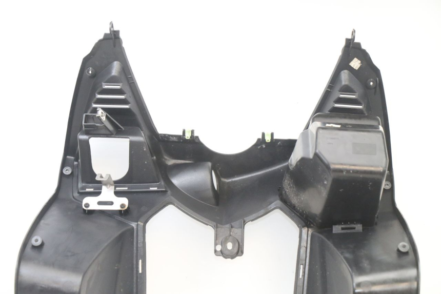photo de INNER LEGSHIELD PEUGEOT SATELIS 125 (2013 - 2018)