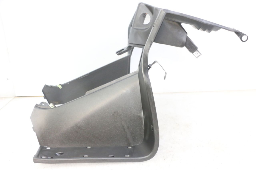 photo de INNER LEGSHIELD PEUGEOT SATELIS 125 (2013 - 2018)