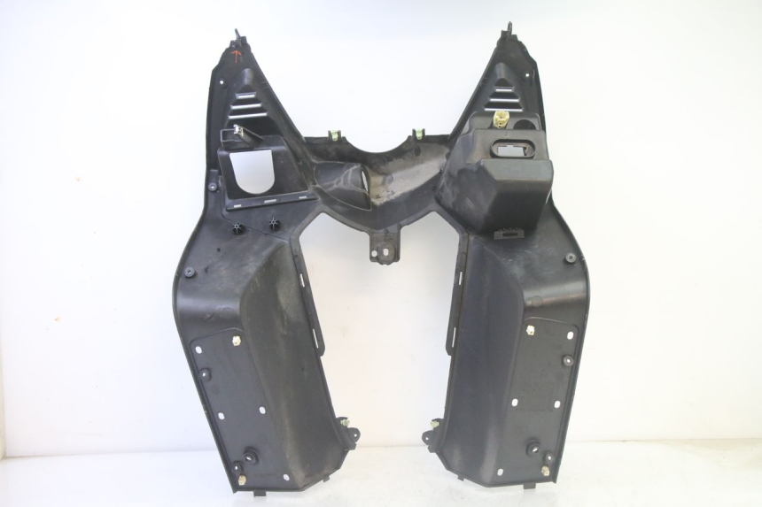 photo de INNER LEGSHIELD PEUGEOT SATELIS 125 (2013 - 2018)
