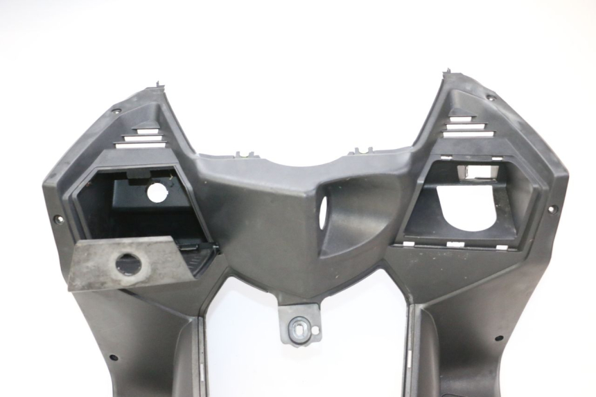 photo de INNER LEGSHIELD PEUGEOT SATELIS 125 (2013 - 2018)