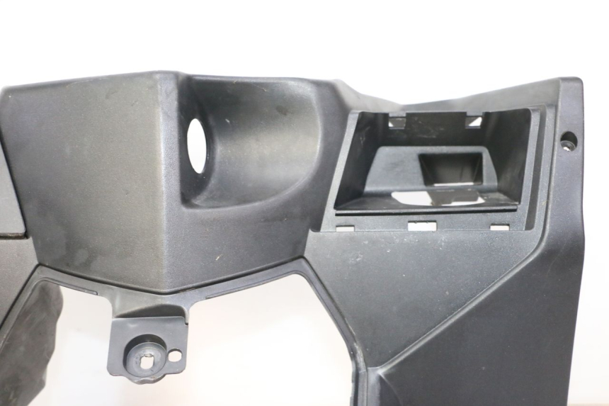 photo de INNER LEGSHIELD PEUGEOT SATELIS 125 (2013 - 2018)