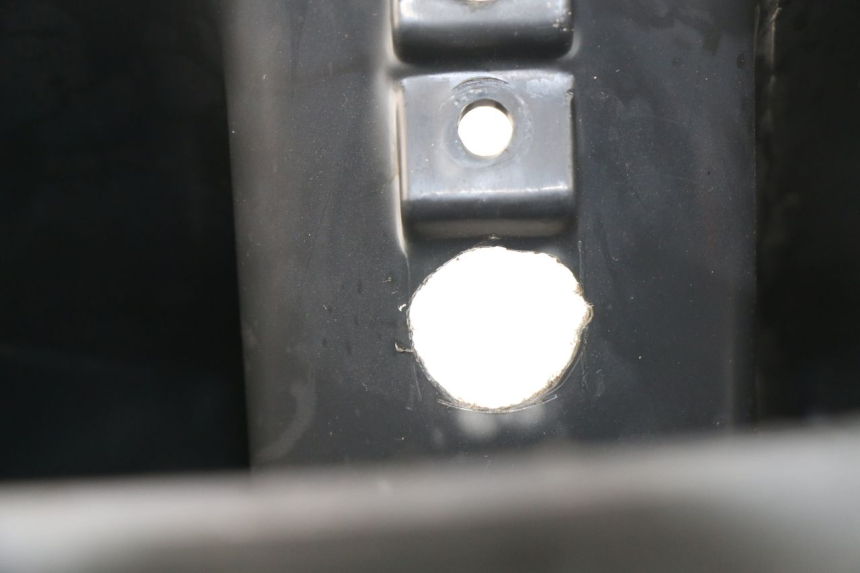 photo de INNER LEGSHIELD HONDA SJ BALI 50 (1996 - 1999)