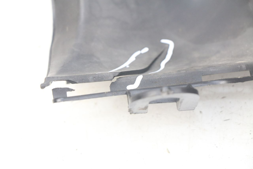 photo de INNER LEGSHIELD KYMCO SUPER 8 4T 50 (2018 - 2020)