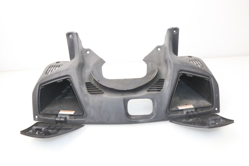 photo de INNER LEGSHIELD UPPER SUZUKI BURGMAN 650 (2002 - 2004)
