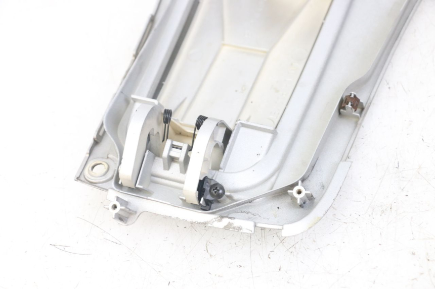 photo de INNER LEGSHIELD UPPER HONDA FJS SILVERWING SILVER WING 600 (2001 - 2010)