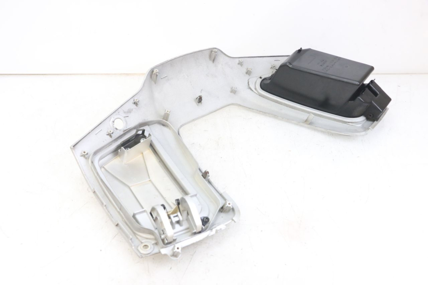 photo de INNER LEGSHIELD UPPER HONDA FJS SILVERWING SILVER WING 600 (2001 - 2010)