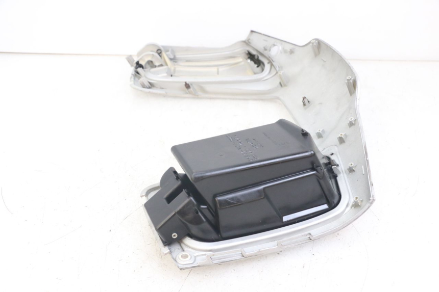 photo de INNER LEGSHIELD UPPER HONDA FJS SILVERWING SILVER WING 600 (2001 - 2010)