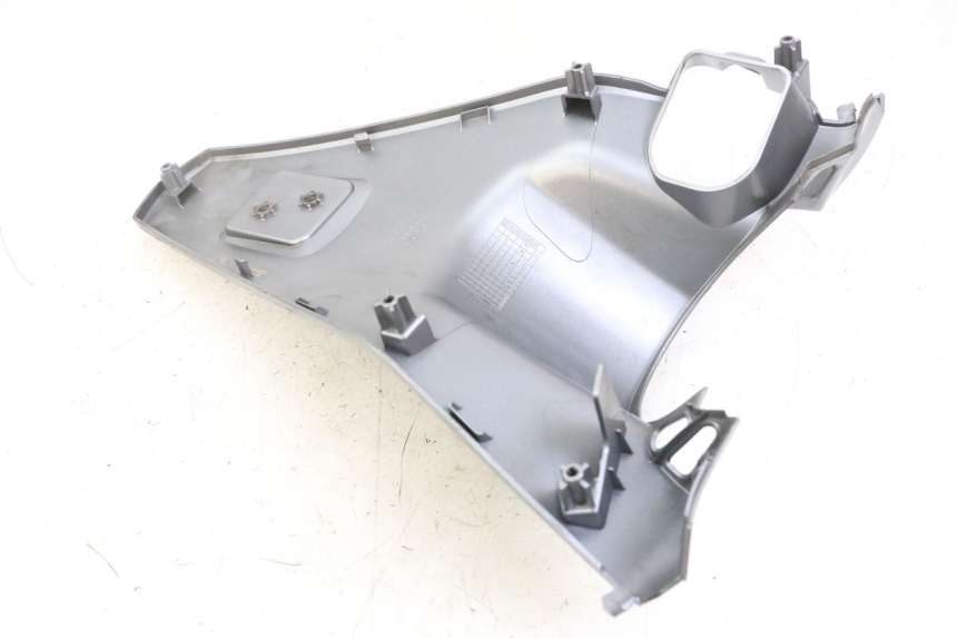 photo de INNER LEGSHIELD UPPER HONDA SH i 300 (2015 - 2020)