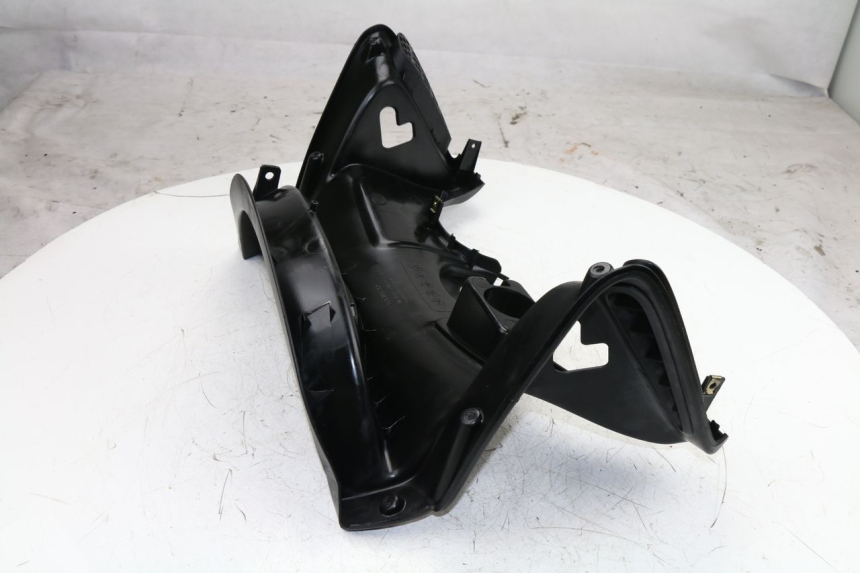 photo de INNER LEGSHIELD UPPER KYMCO GRAND DINK 125 (2008 - 2014)