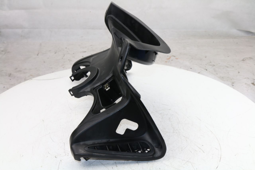 photo de INNER LEGSHIELD UPPER KYMCO GRAND DINK 125 (2008 - 2014)