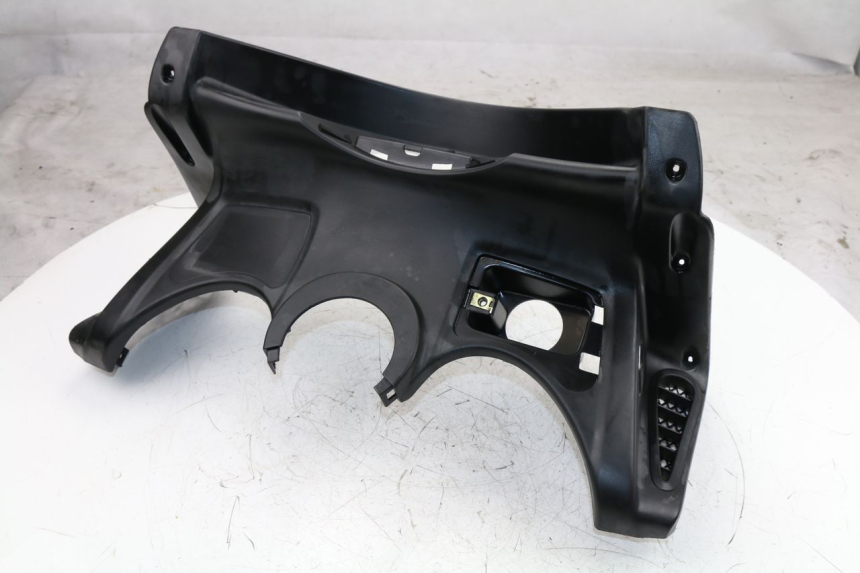 photo de INNER LEGSHIELD UPPER KYMCO GRAND DINK 125 (2008 - 2014)