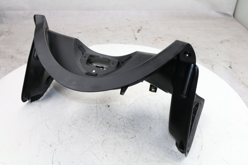 photo de INNER LEGSHIELD UPPER KYMCO GRAND DINK 125 (2008 - 2014)