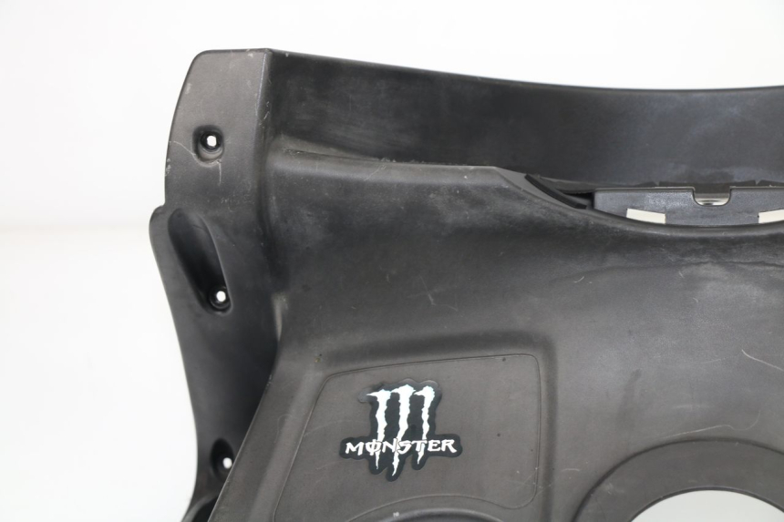 photo de INNER LEGSHIELD UPPER KYMCO GRAND DINK 125 (2008 - 2014)