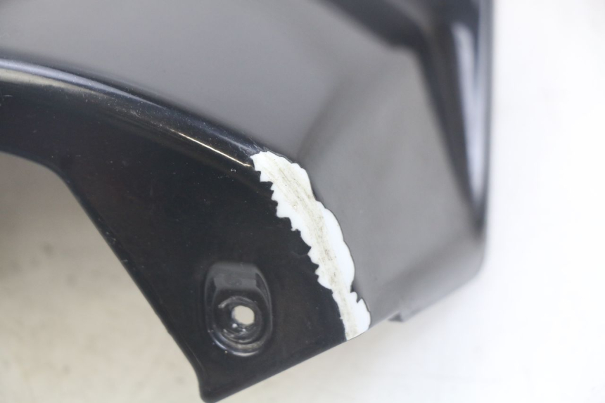 photo de INNER LEGSHIELD UPPER PEUGEOT METROPOLIS 400 (2017 - 2020)