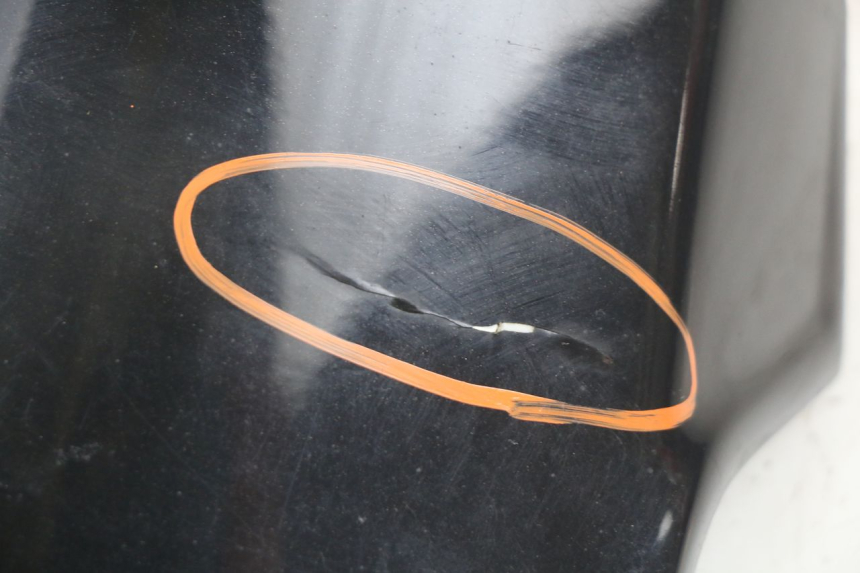photo de INNER LEGSHIELD UPPER PEUGEOT METROPOLIS 400 (2017 - 2020)