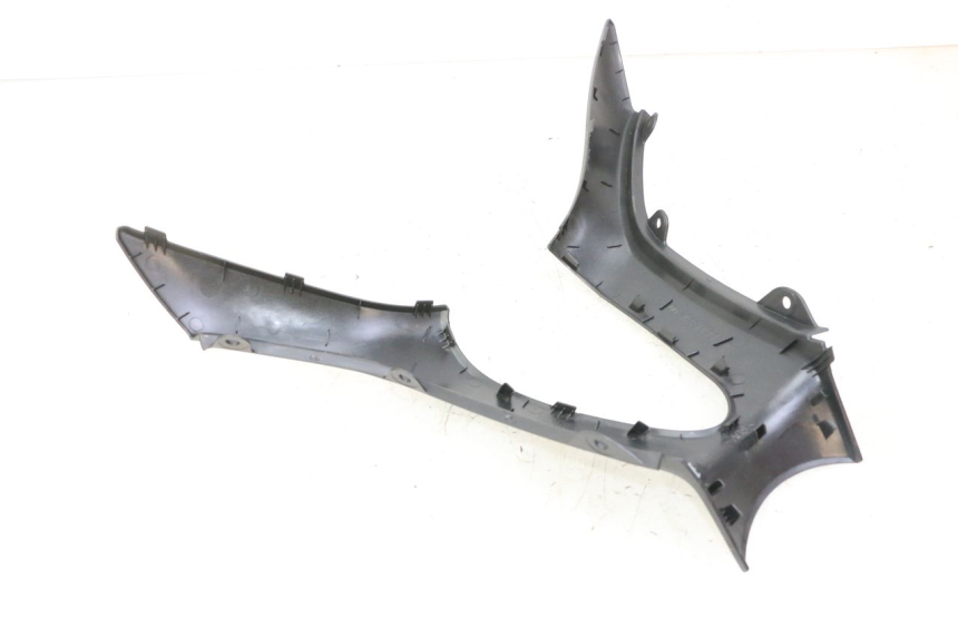 photo de INNER LEGSHIELD UPPER YAMAHA XMAX X-MAX 125 (2021 - 2025)