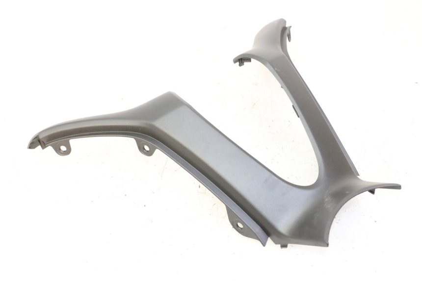 photo de INNER LEGSHIELD UPPER YAMAHA XMAX X-MAX 125 (2021 - 2025)