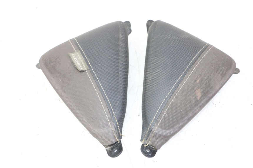 photo de INNER LEGSHIELD UPPER YAMAHA X-MAX XMAX 125 (2010 - 2014)