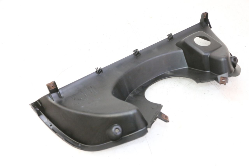 photo de INNER LEGSHIELD UPPER YAMAHA YP MAJESTY 125 (2007 - 2010)