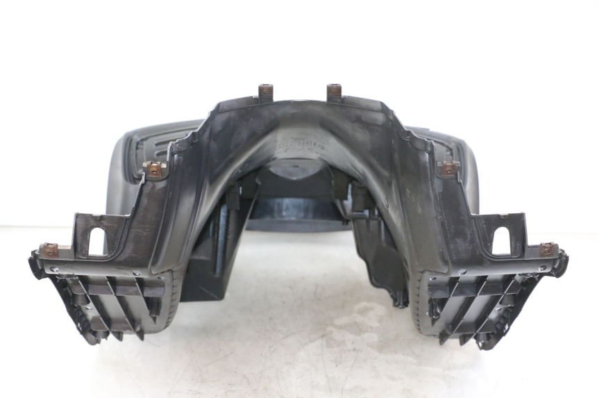 photo de INNER FAIRING SUZUKI BURGMAN 125 (2007 - 2014)