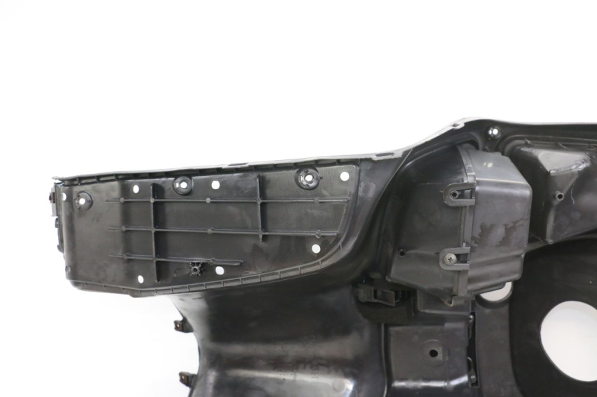 photo de INNER FAIRING SUZUKI BURGMAN 125 (2007 - 2014)