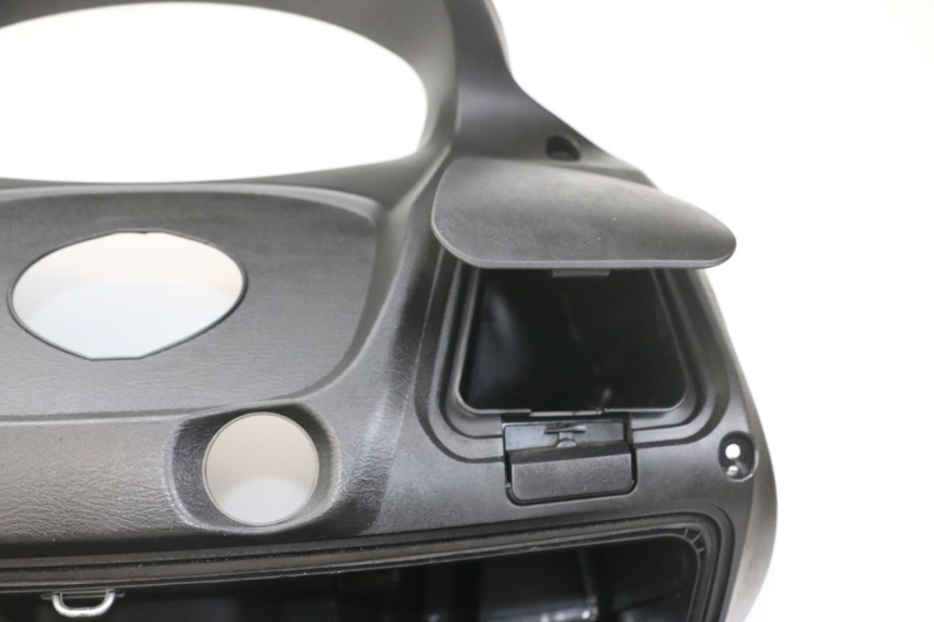 photo de INNER LEGSHIELD SUZUKI BURGMAN 125 (2018 - 2021)