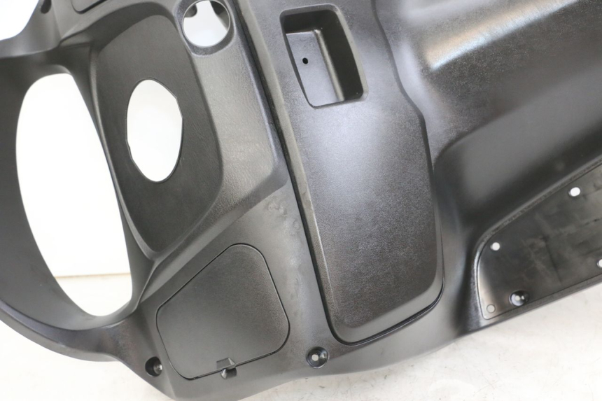 photo de INNER LEGSHIELD SUZUKI BURGMAN 125 (2018 - 2021)