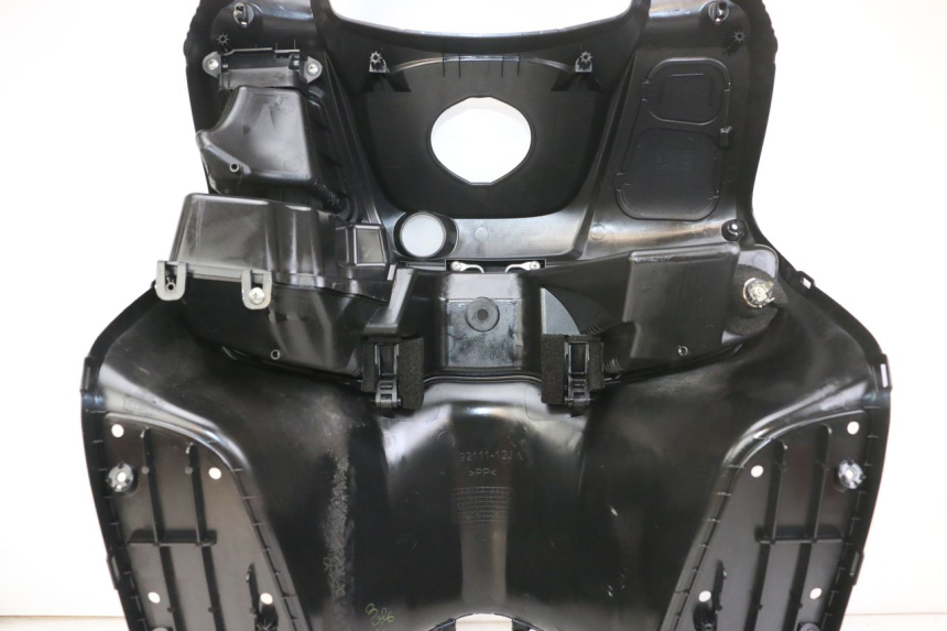 photo de INNER LEGSHIELD SUZUKI BURGMAN 125 (2018 - 2021)