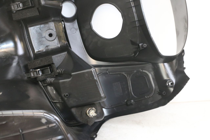 photo de INNER LEGSHIELD SUZUKI BURGMAN 125 (2018 - 2021)