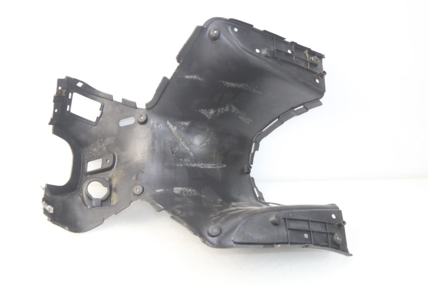 photo de INNER LEGSHIELD SUZUKI UC EPICURO 125 (1999 - 2003)