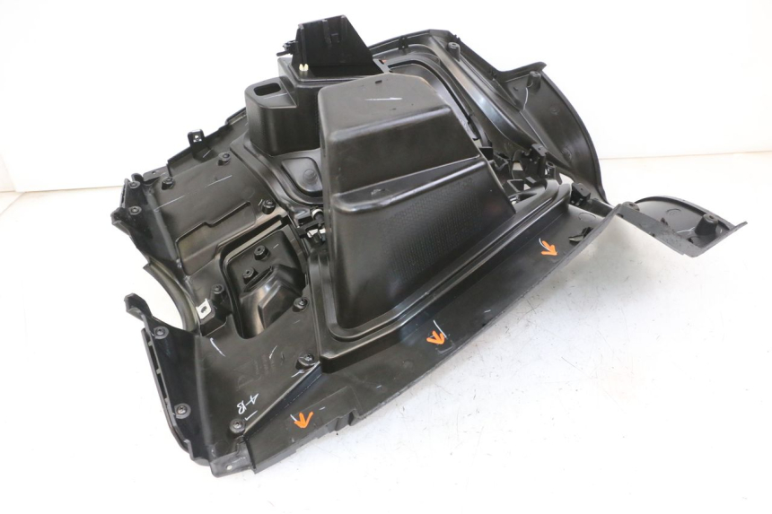 photo de INNER FAIRING APRILIA SXR 50 (2021 - 2023)