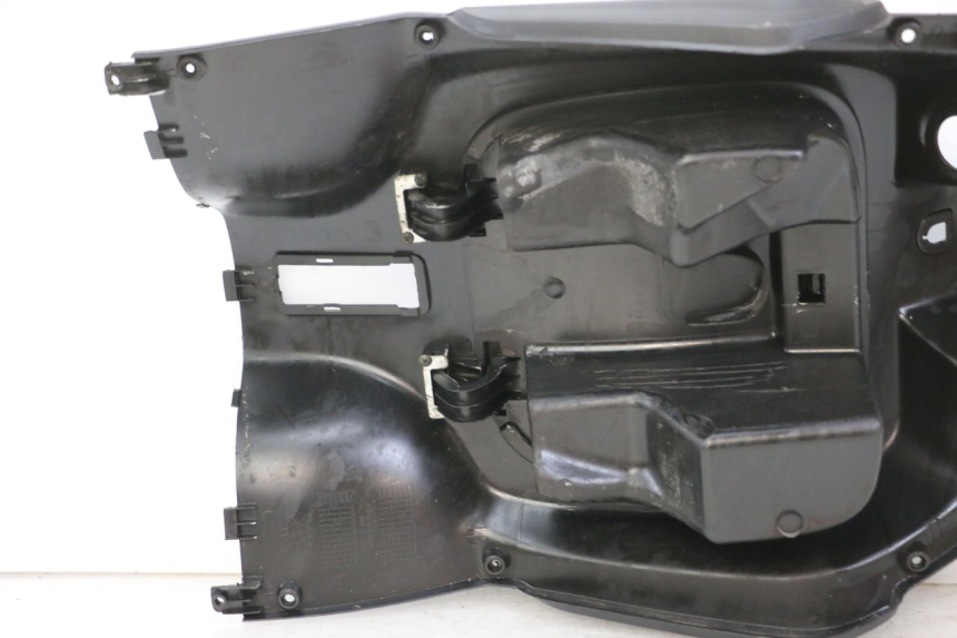photo de INNER LEGSHIELD PEUGEOT TWEET 4T 50 (2018 - 2020)
