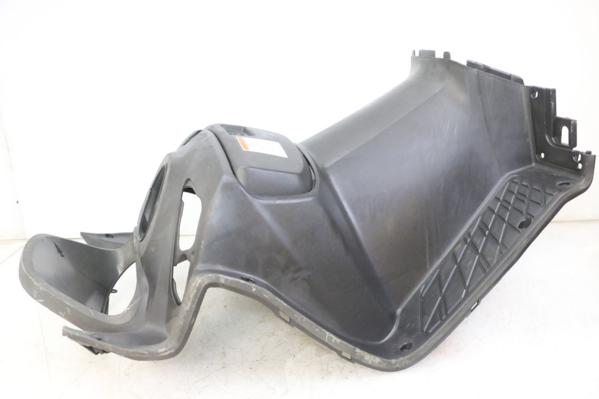 photo de INNER APRON SUZUKI UH BURGMAN 125 (2002 - 2006)