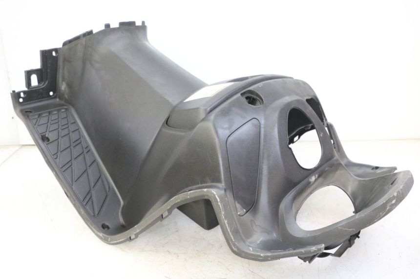 photo de INNER APRON SUZUKI UH BURGMAN 125 (2002 - 2006)