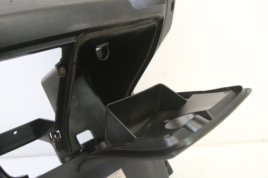 photo de INNER APRON YAMAHA XMAX X-MAX 125 (2006 - 2009)