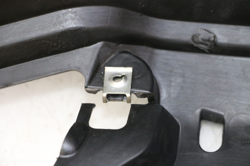 photo de INNER FAIRING YAMAHA X-MAX XMAX 125 (2010 - 2014)