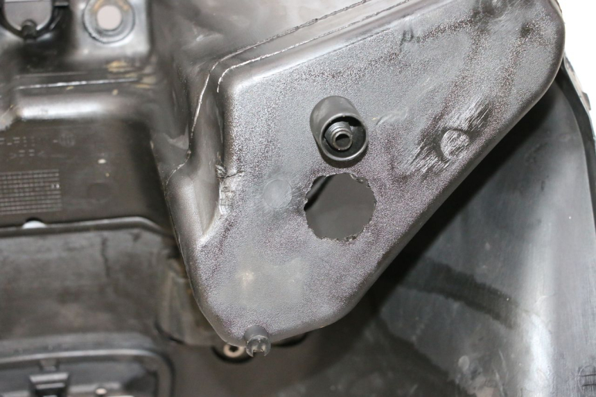 photo de INNER FAIRING YAMAHA X-MAX XMAX 125 (2010 - 2014)