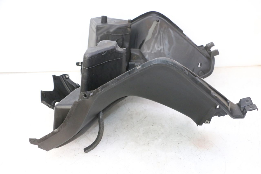 photo de INNER FAIRING YAMAHA X-MAX XMAX 125 (2010 - 2014)