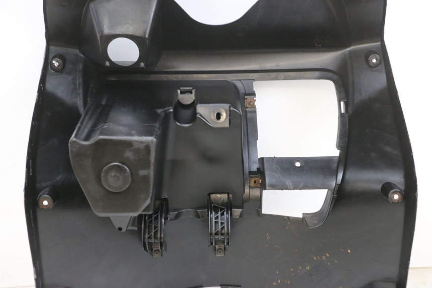 photo de INNER APRON YAMAHA XMAX X-MAX 125 (2006 - 2009) - Product overview