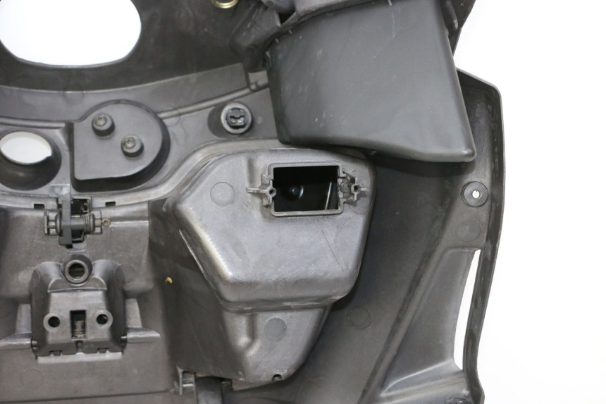 photo de INNER APRON PIAGGIO X9 EVOLUTION 125 (2003 - 2007)