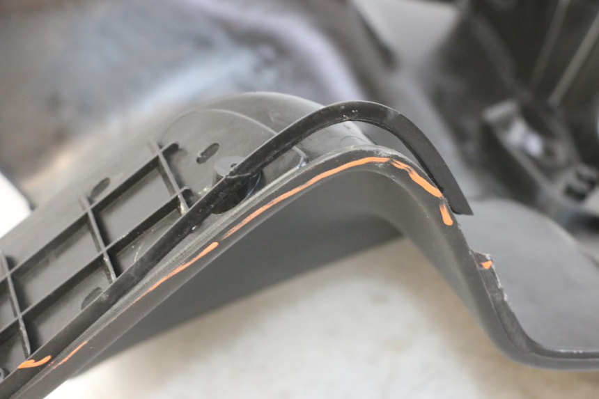 photo de INNER LEGSHIELD PIAGGIO XEVO - X EVO 125 (2007 - 2016)
