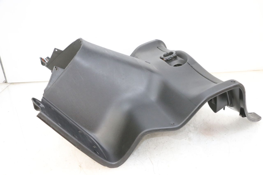 photo de INNER LEGSHIELD PIAGGIO XEVO - X EVO 125 (2007 - 2016) - Zoom on usage condition