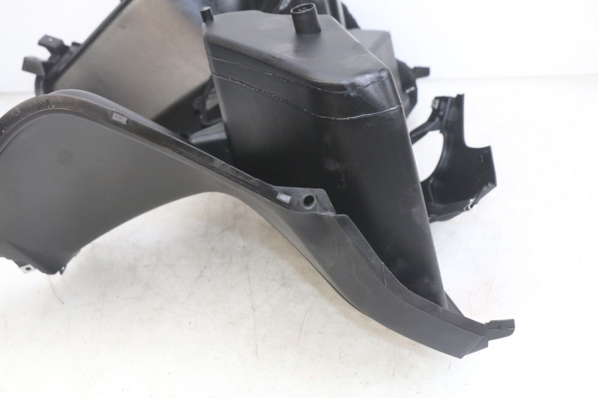 photo de INNER FAIRING YAMAHA X-MAX XMAX 125 (2010 - 2014)